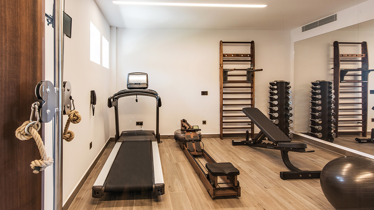 Ambassador Wellbeing Suite Sea View with private heated pool SoulSteam or SoulSauna and gym